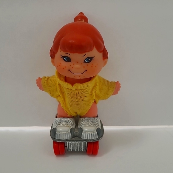 Vintage Small Shots roller girl - Picture 1 of 8